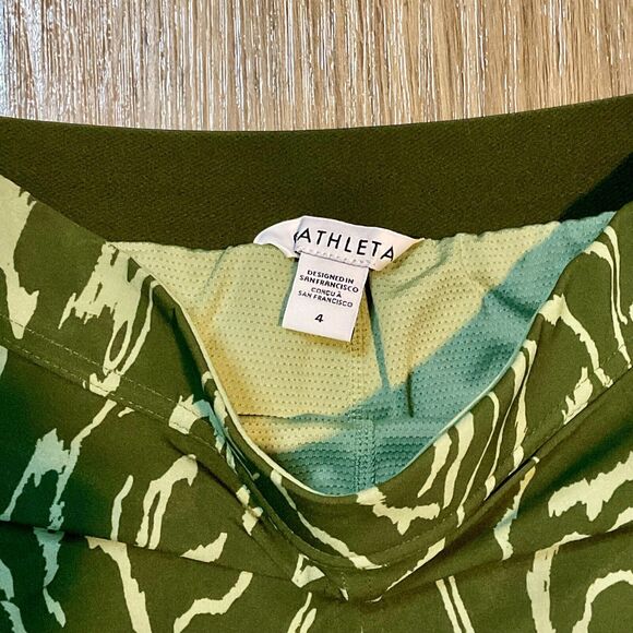 Athleta Vienna Cargo Skort Voyage Eucalyptus Olive Green Women's Size 4 Skirt - Picture 3 of 10